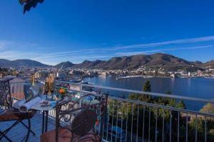 Lo Specchio Sul Lago - the House of Travelers, Комо