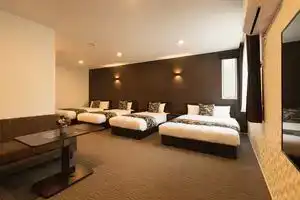 Grand Base Nagasaki Ekimae, Нагасаки