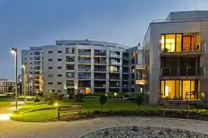Triton Park Apartments, Варшава