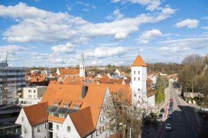 Luxury suite in the heart of Kempten + parking, Кемптен