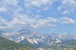 Luce e Mare, 110m2 fully equipped apartment 1 km from the sea and Carrara Fair, Marina di Carrara