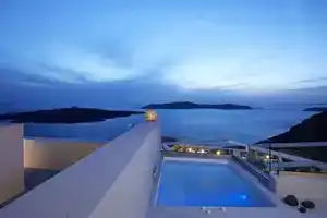 On the Cliff, Фира