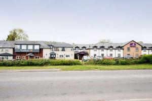 Premier Inn Cardiff West, Кардифф