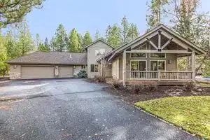 21 Quelah Lane Adventure Lodge - 4BR/3.5BA, 2 Master suites, A/C, Bikes, & SHARC, Санривер