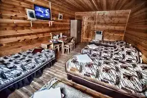 Kirochnoe Zagorodny Kompleks, Поляны