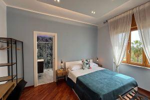 Caridei Rooms, Неаполь