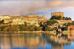 BEAUTIFUL DIMORA CIVITA OF BAGNOREGIO -3 bedrooms 2 bathrooms-family-garden-whole house, Баньореджо