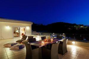 Stelios Penthouse, Ретимно