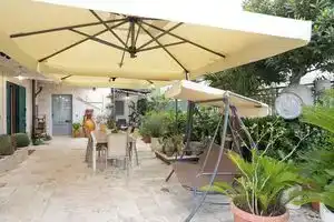Trulli Occhi di Pietra, Альберобелло