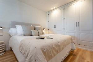 Exclusive loft with private terrace in Marbella. Incosol II, Марбелья