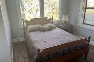 2BR/1BA Walking Distance to Convention Center & Bathhouse Row Close to Oaklawn, Хот-Спрингс