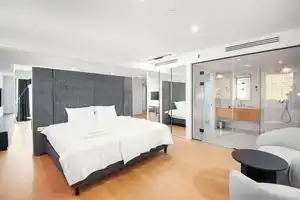 Aura Tbilisi Living by Dnt Group, Тбилиси