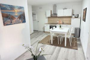 #2 Top room: central & comfortable, shared bathroom, Бохум