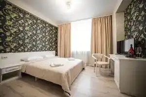 Sergeev Hotel and Hostel, Николаев