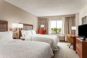Hampton Inn & Suites Denver-Cherry Creek, Аврора