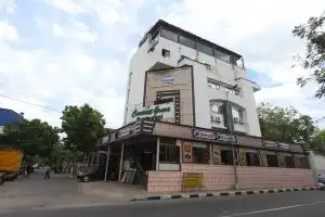 Отель «Collection O 76866 Grace Residency»