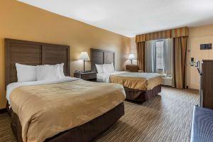 Quality Inn & Suites Hanes Mall, Уинстон-Салем