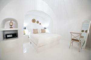 Ambi Villas Santorini, Ия