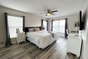 Centrally Located Cozy 2 Bedroom Apartment, Сент-Питерсберг