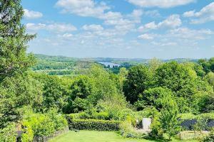 Vacation apartment with lake view in Hattingen - an oasis of well-being in the middle of the Pott!, Бохум