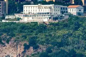 Grand Hotel Serapide, Поццуоли