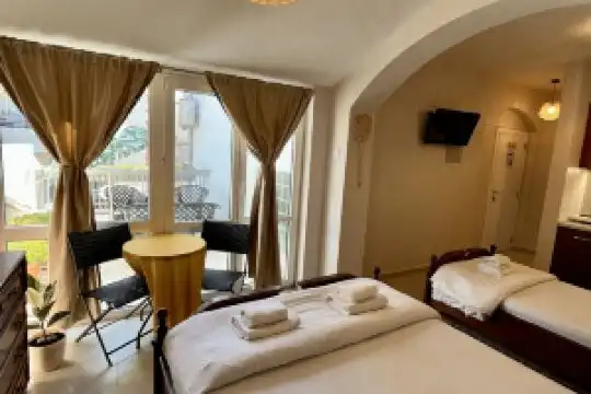 Villa Wolf Brave (Hrabri Vuk), Будва