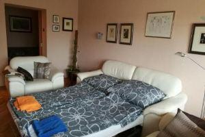 Zsolnay Apartman, Печ