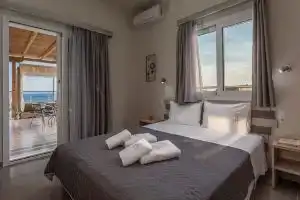 Sunshine Apartments, Неос Мармарас