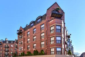 Boston Medical Suites at Garrison Square, Бостон