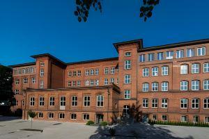 Отель «Volksschule», Гамбург