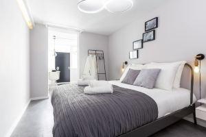 Long Stay with Adress Registration, Роттердам