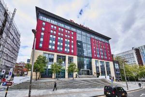 Luxury 1-Bedroom Apartment with Free Parking, Бирмингем