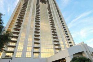 Amazing The Signature at MGM condo, with beautiful Strip view. No resort fees!, Лас-Вегас