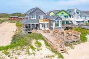 Oceanfront 5 bedroom in Nags Head, NC Outer Banks. Art lovers home., Нагс-Хед