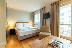 Отель «Mondrian Suites Berlin am Checkpoint Charlie», Берлин