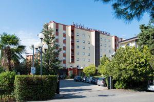 Hotel San Francesco, Козенца