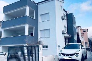 Apartments Milic, Kaštel Kambelovac