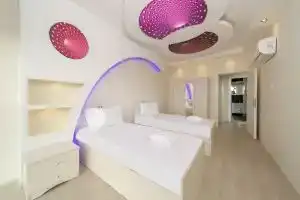 Spacious Apartment with Sea View in Alanya, Махмутлар
