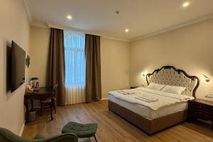 Promenaden Hotel, Гера