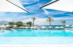 Crowne Plaza Muscat, An Ihg Hotel, Маскат