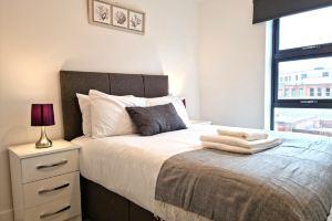 Fifty Sixty - Flat 20, Бирмингем