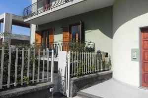 Etna Holidays Home Leo, Санта-Венерина