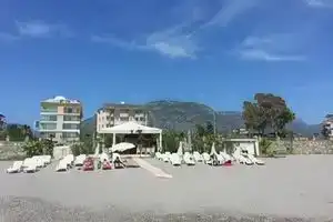 Hotel Pera Beach, Махмутлар