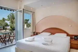 Hotel Pyrgos Boutique & Suites, Уранополис