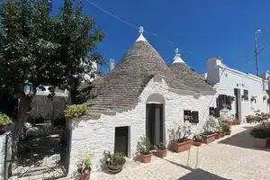 Trullo "Vicolo Fiorito", Альберобелло