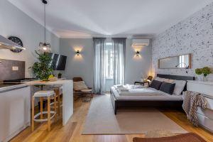 Adria Square Studios, Риека
