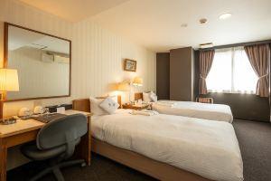 Gifu Green Hotel, Гифу