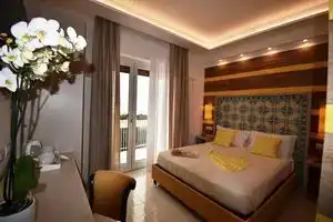 Melody Sorrento Suites, Сорренто