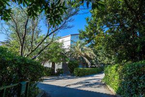 Pool Apartments Galeb, Новаля