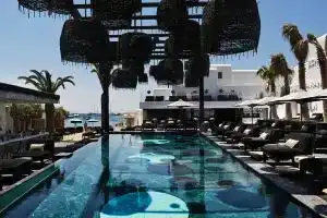 Myconian O Hotel, Орнос